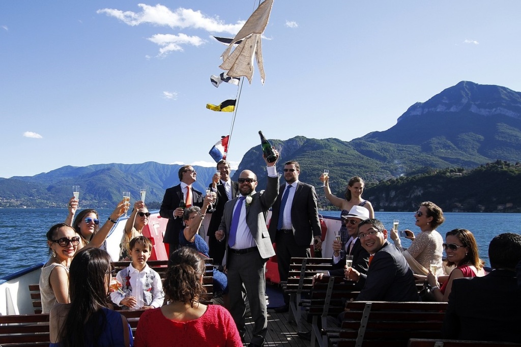 Lake_Como_Wedding_boat_tour1